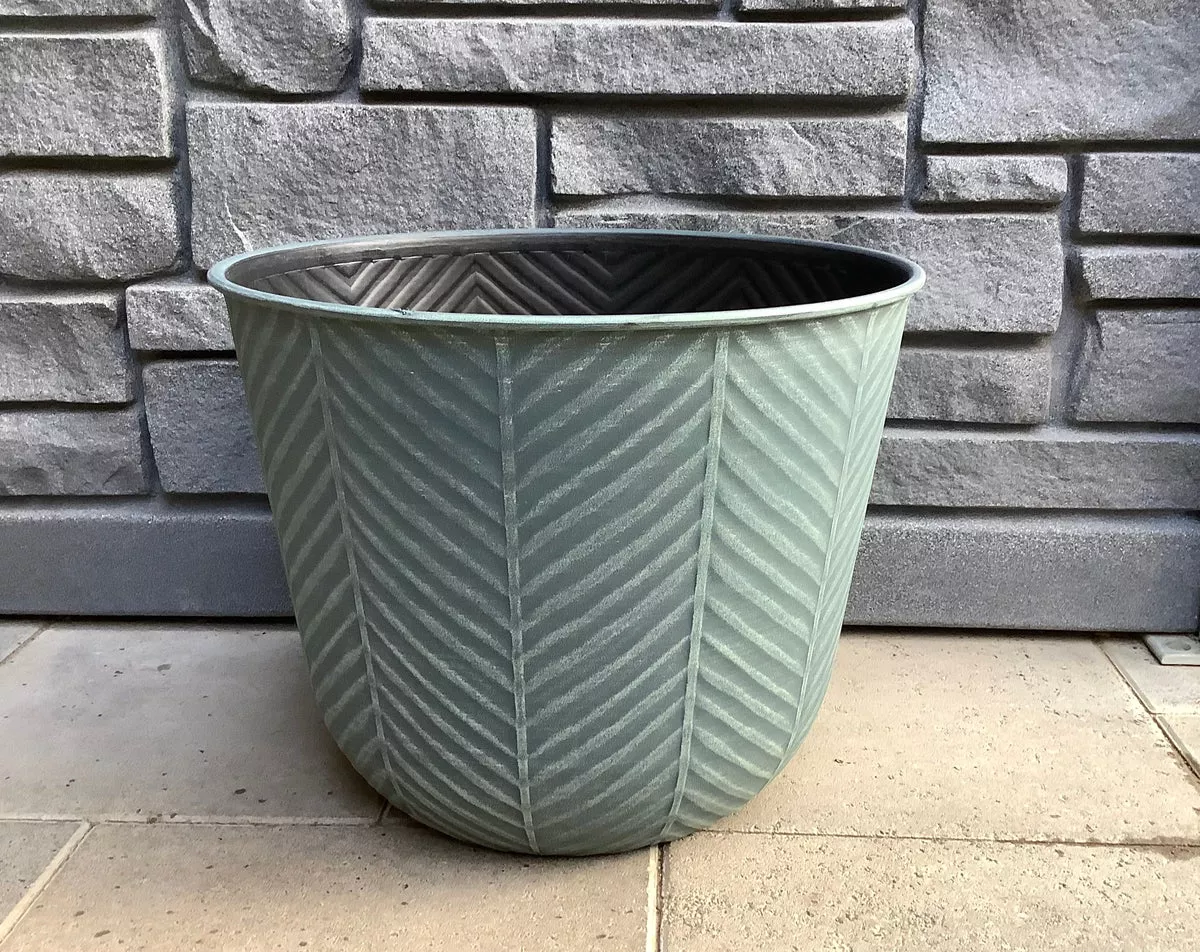 18-palmetto-round-indigo-green 18" Palmetto Round - Indigo Green