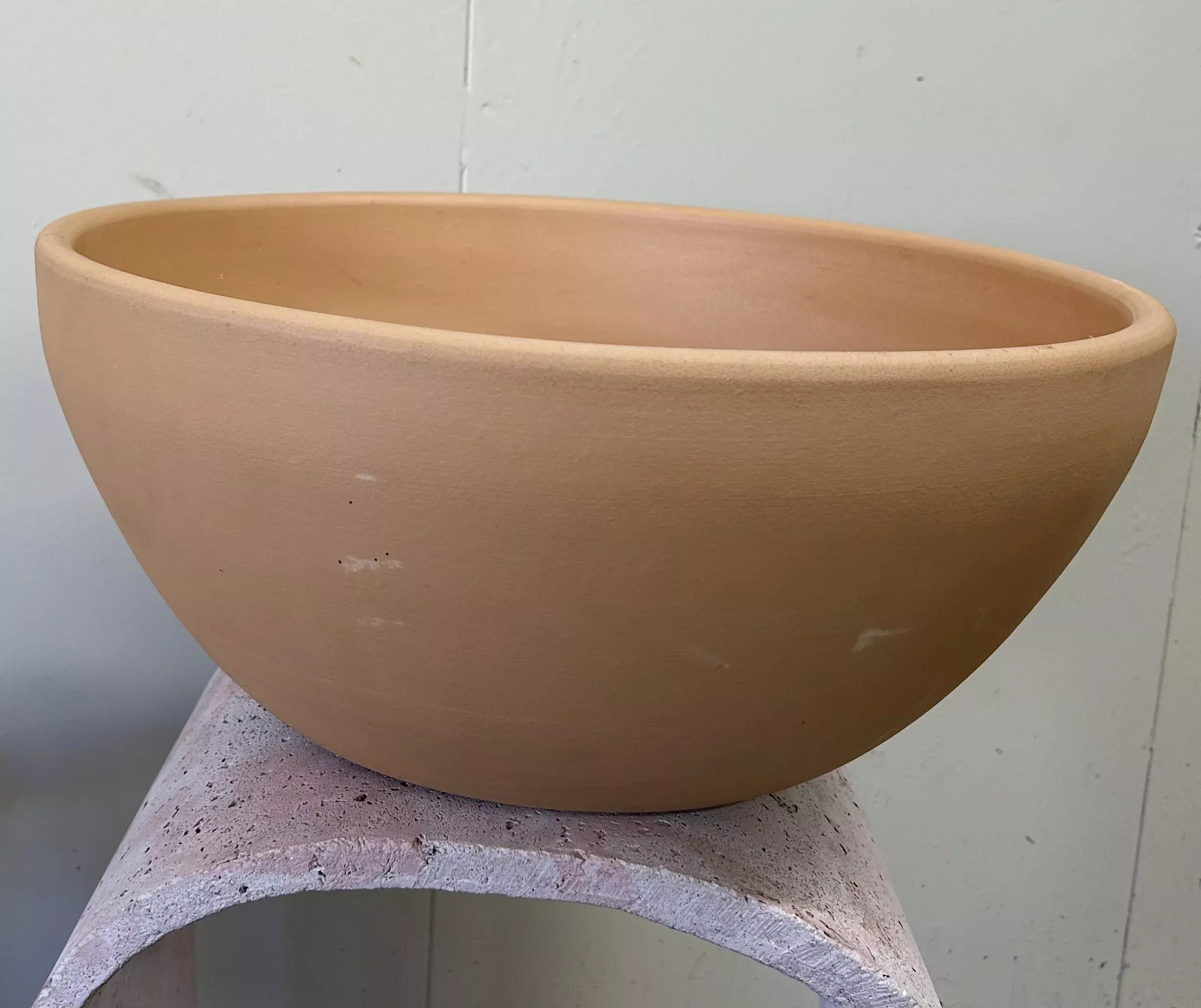 21-low-bowl-smooth-pot 21" Low Bowl Smooth Pot