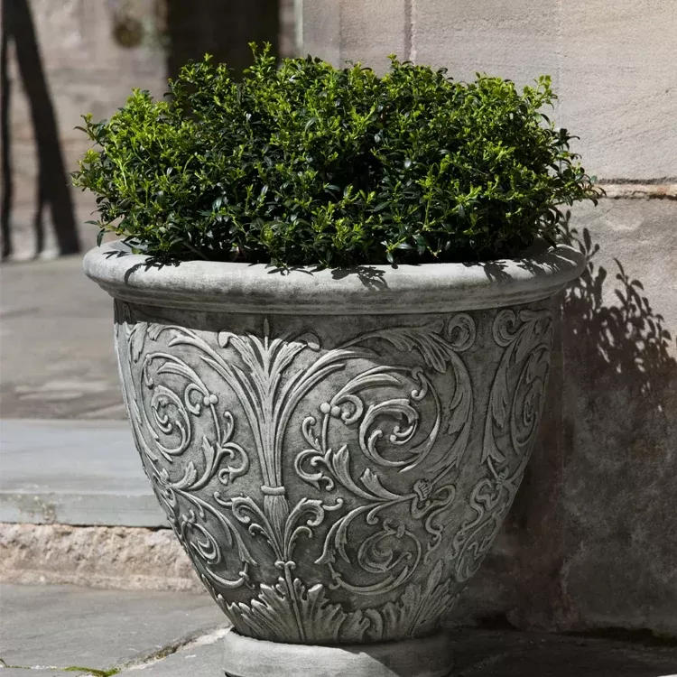 arabesque-small-garden-planter Arabesque Small Garden Planter
