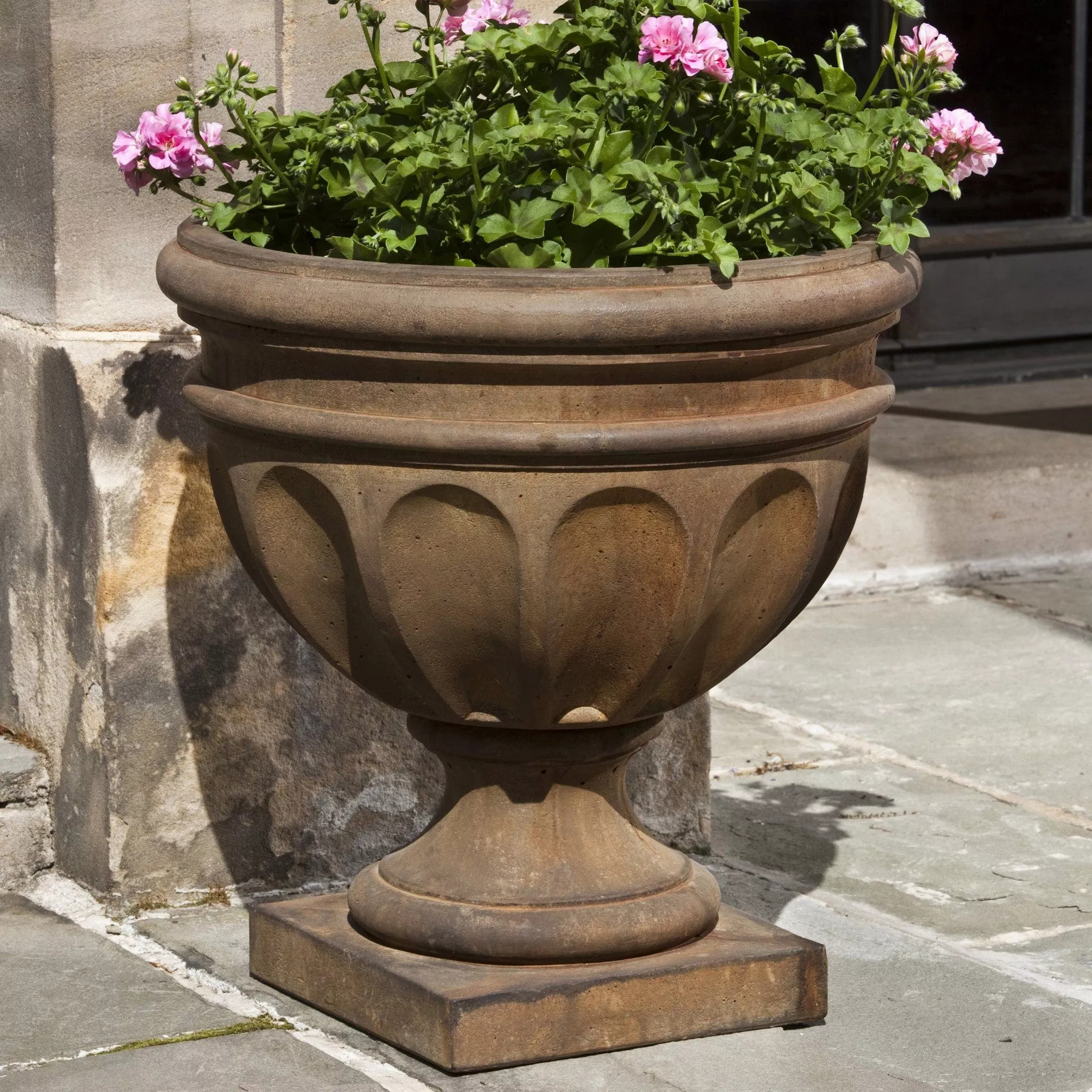 augusta-urn-garden-planter Augusta Urn Garden Planter