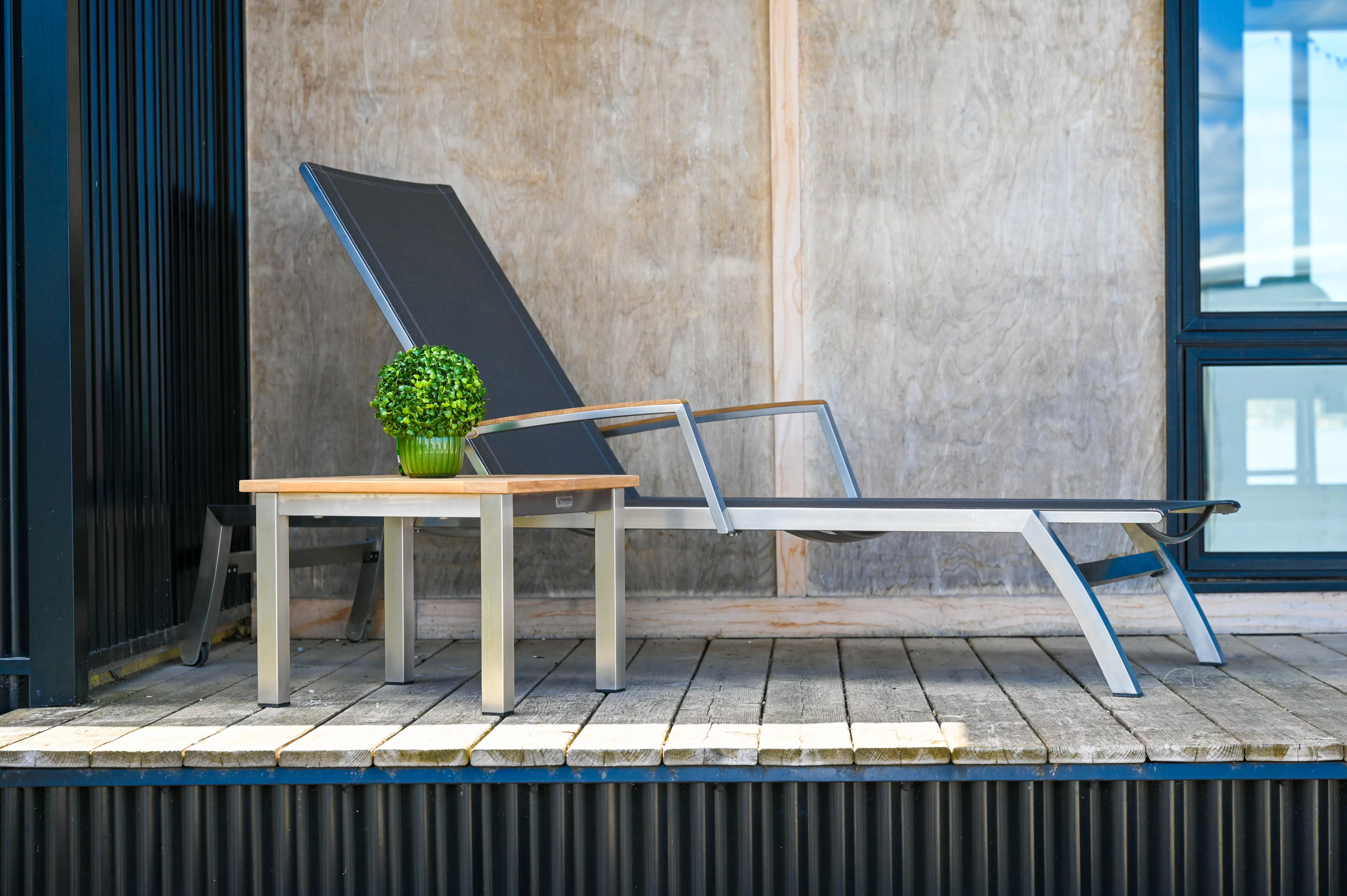 avanti-sunbed Avanti Sunbed