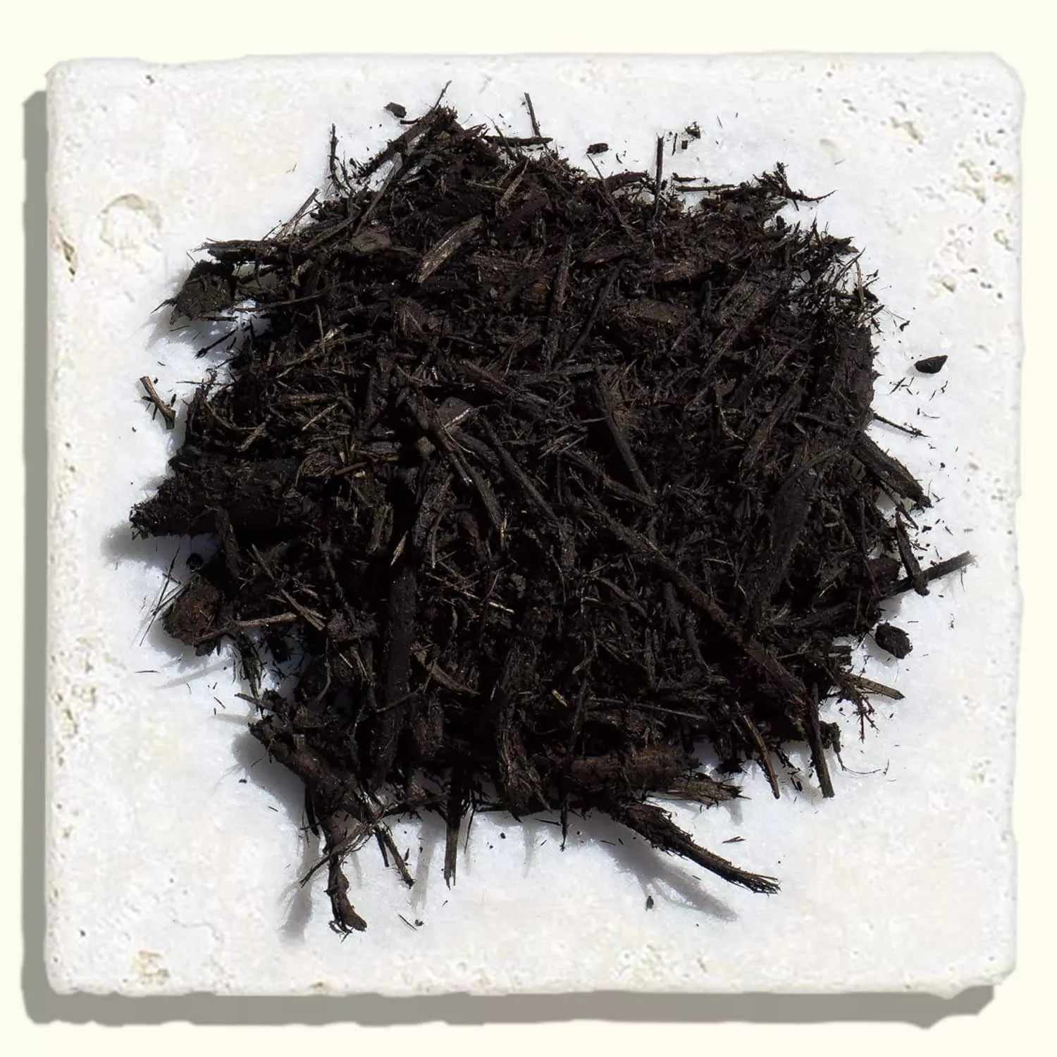 black-dyed-mulch Black Dyed Mulch