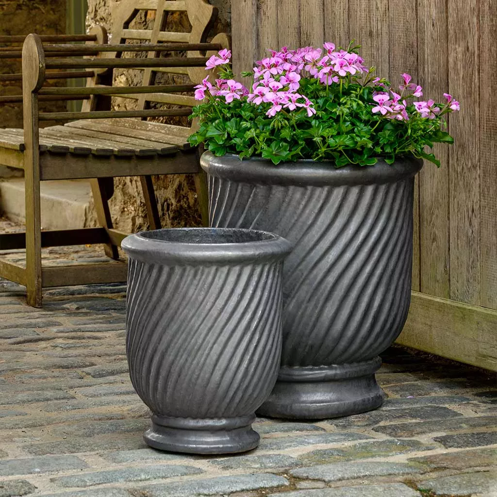 Campania Beausoleil Planter Set of 2