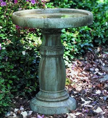 Campania Classic Birdbath Large