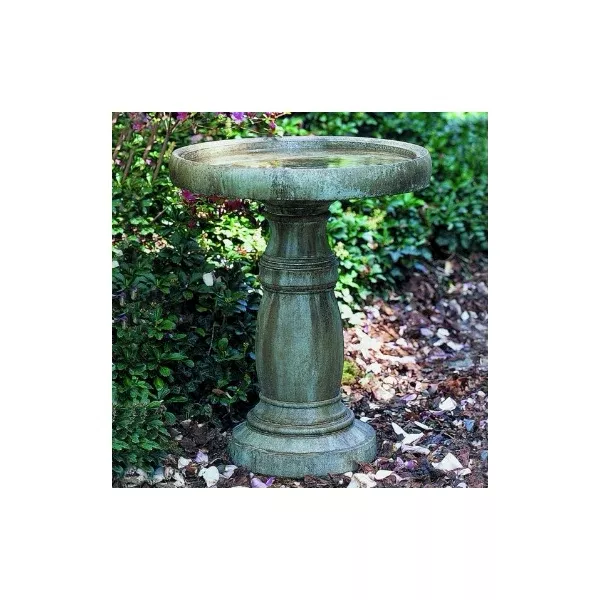 Campania Classic Birdbath