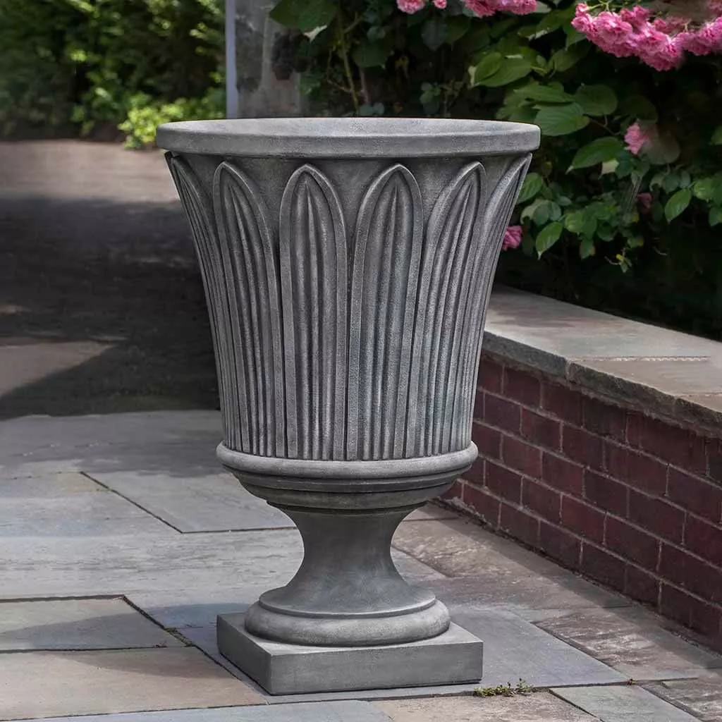 campania-international-las-palmas-urn Campania International Las Palmas Urn