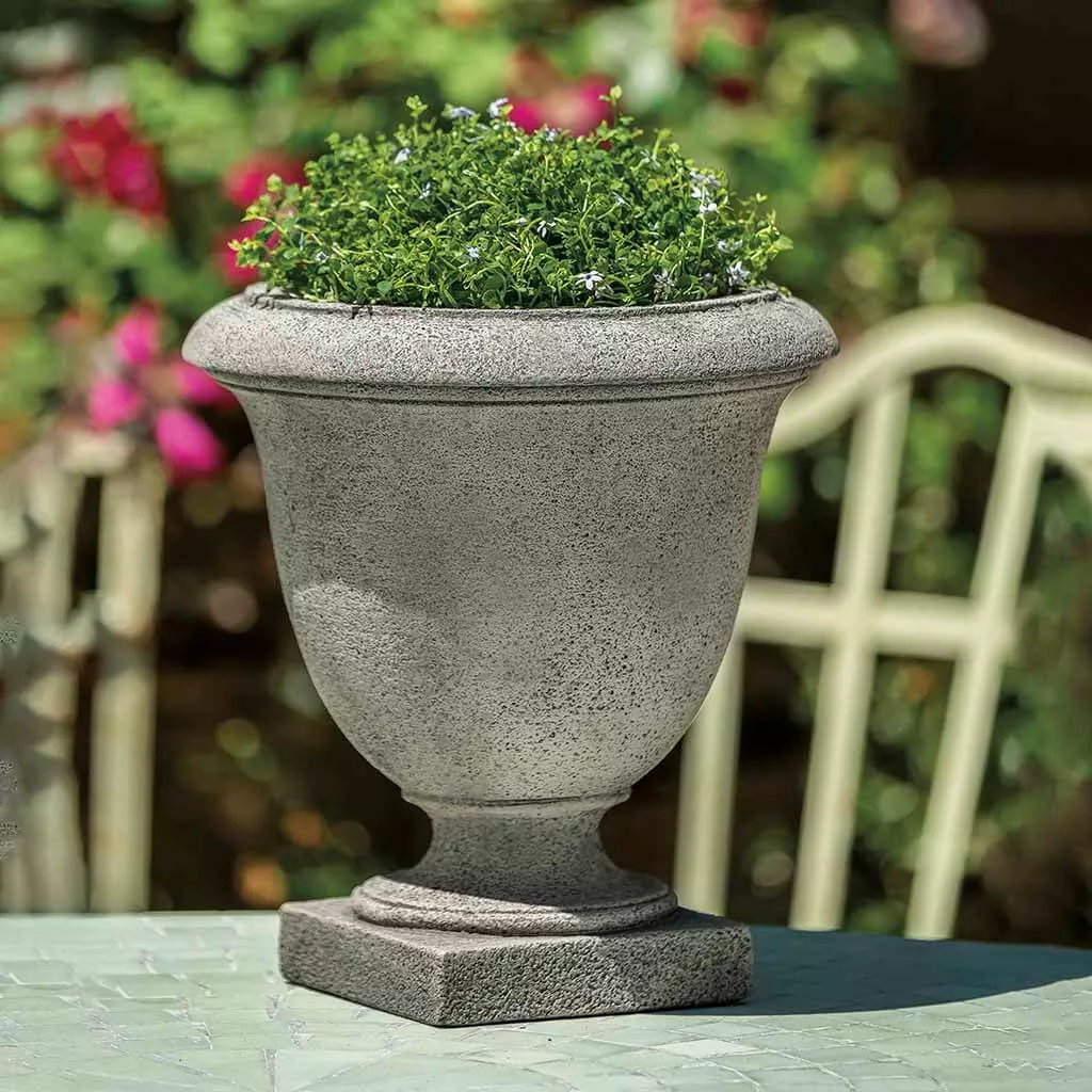 campania-international-oakdale-urn Campania International Oakdale Urn