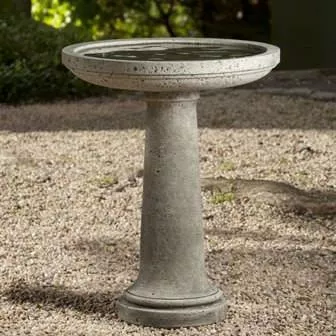 Campania Isleboro Birdbath