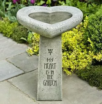 Campania My Heart is in the Garden Birdbath