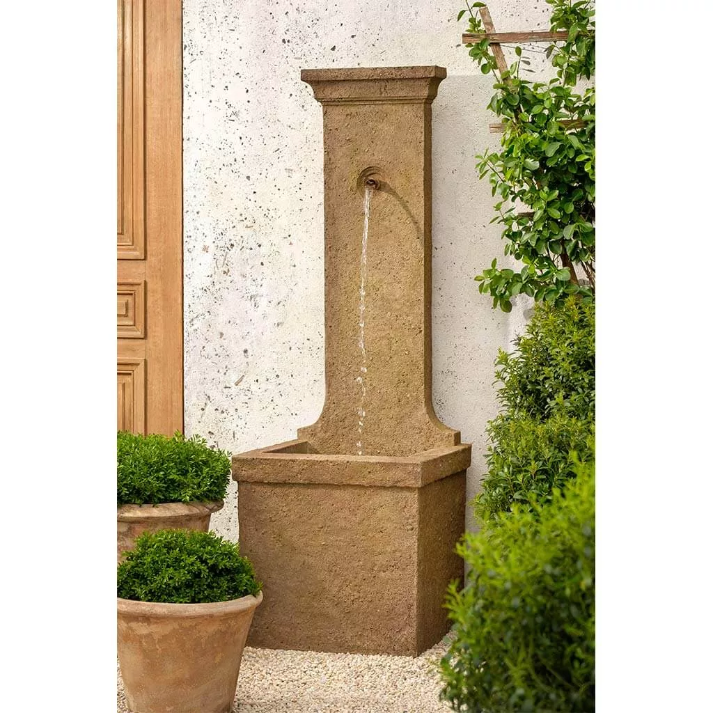 campania-relais-fountain Campania Relais Fountain