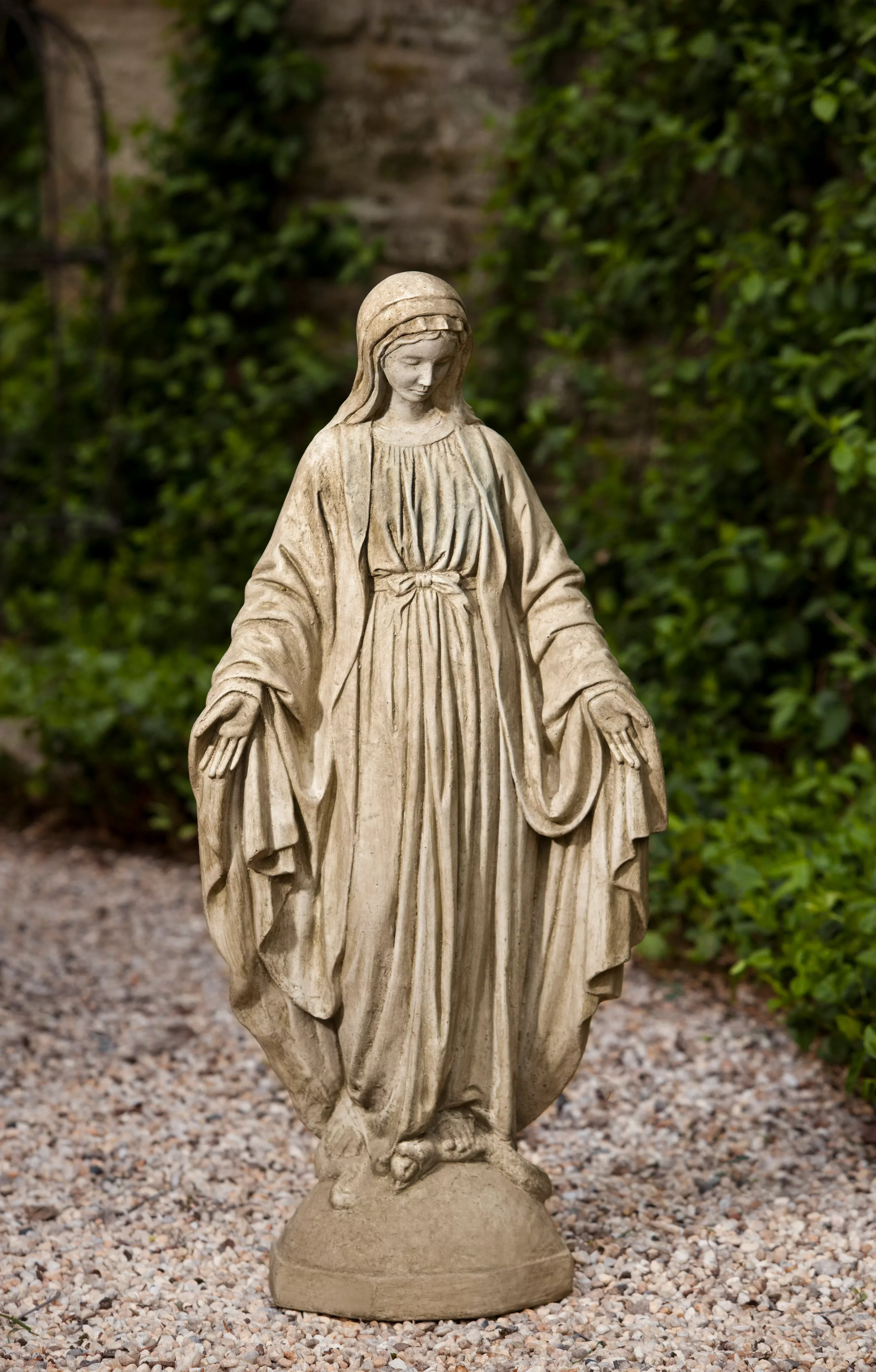 classic-madonna-by-campania-international Classic Madonna by Campania International