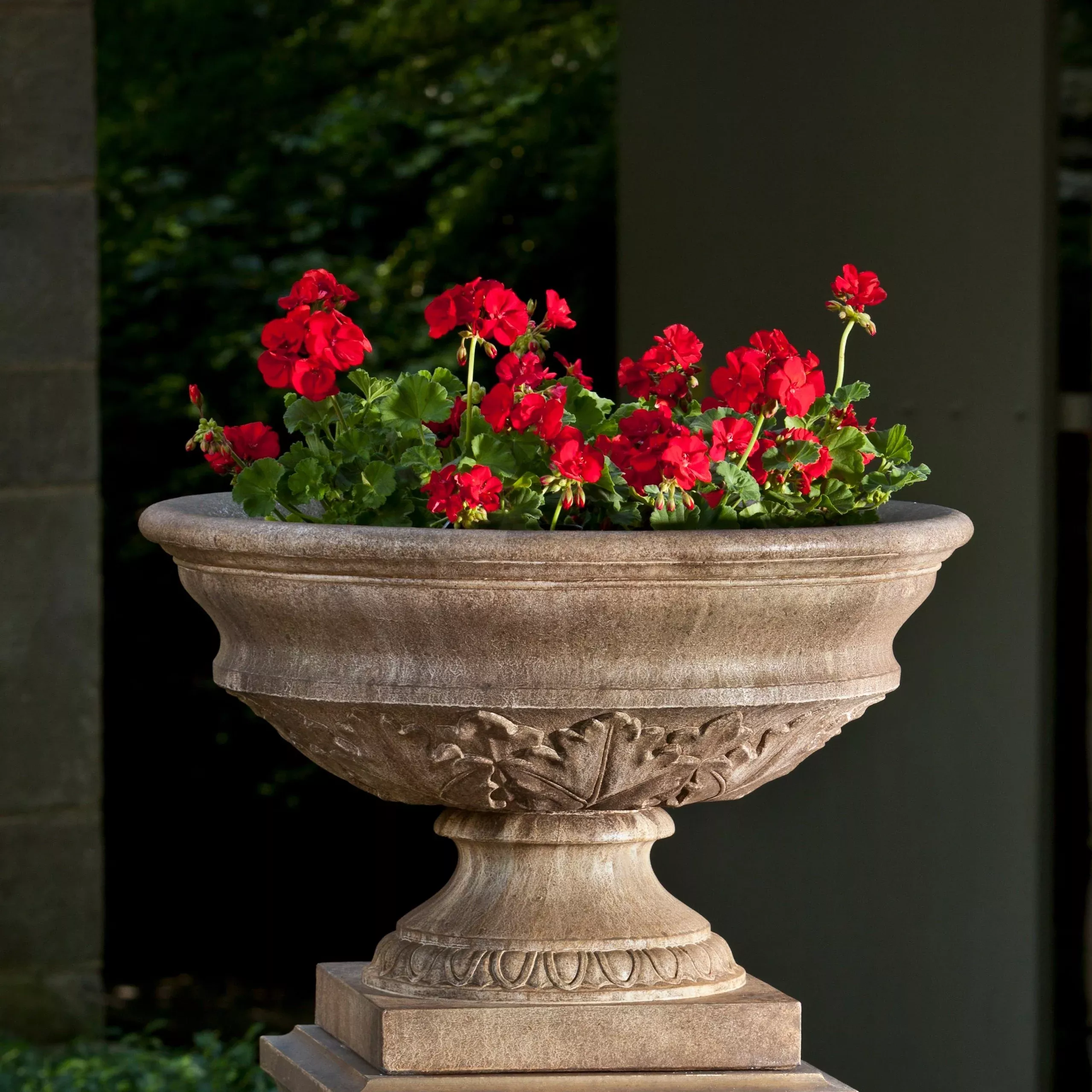 coachhouse-urn-by-campania-international Coachhouse Urn by Campania International
