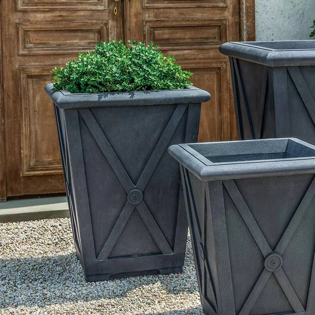 Directoire Planter - Medium By Campania International