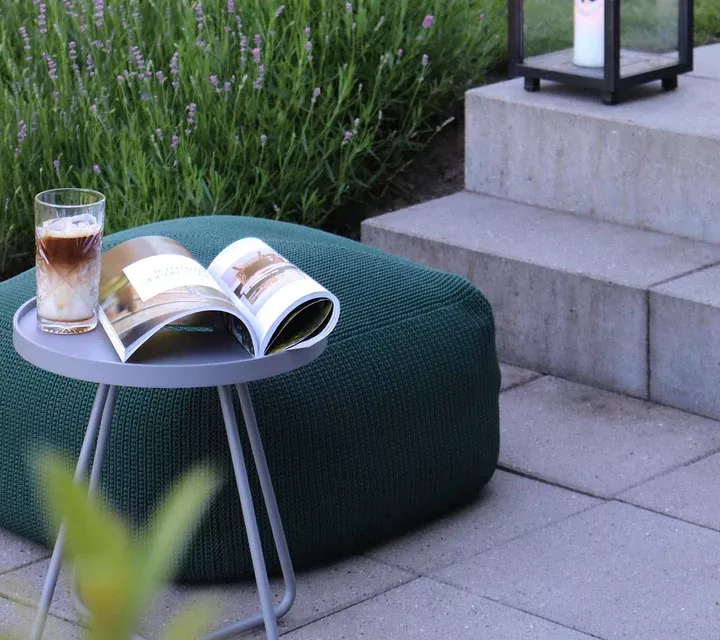 divine-footstool Divine Footstool