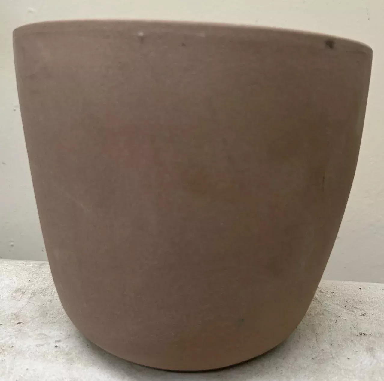 Egg Indoor/Outdoor Planters