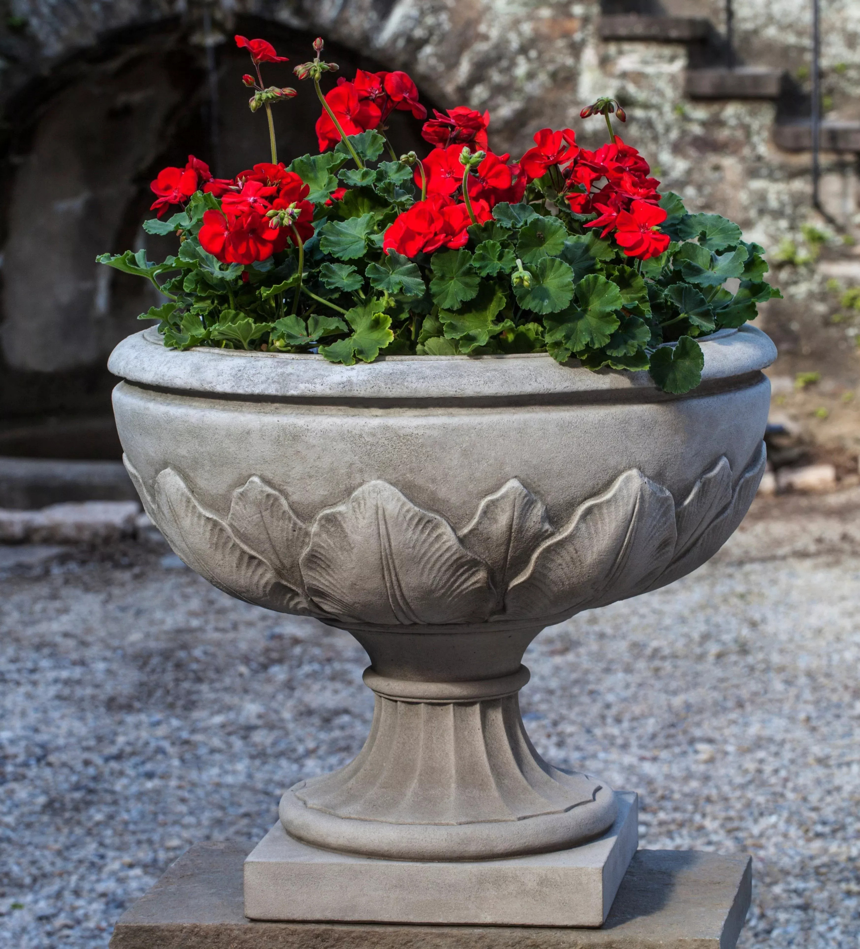 The Elms Urn by Campania International