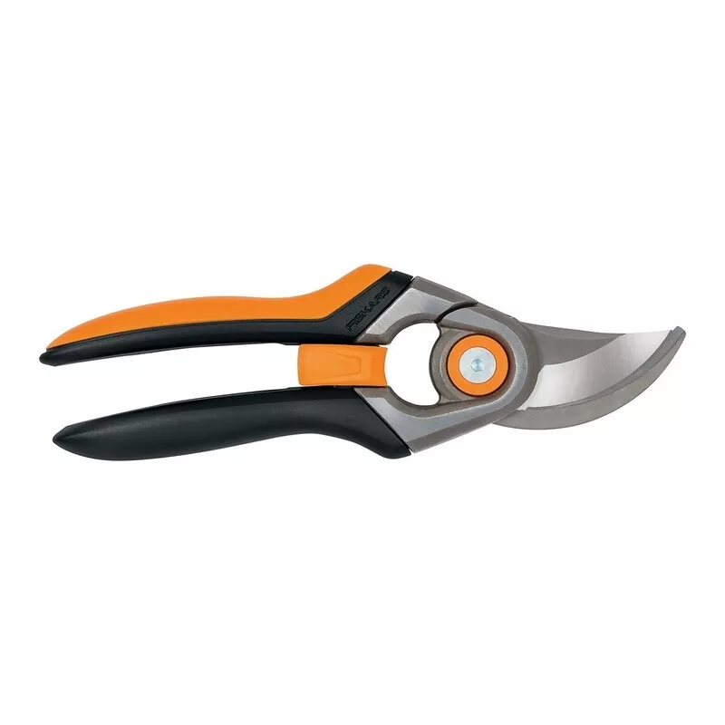 fiskars-forged-pruner-with-replaceable-blade Fiskars Forged Pruner with Replaceable Blade