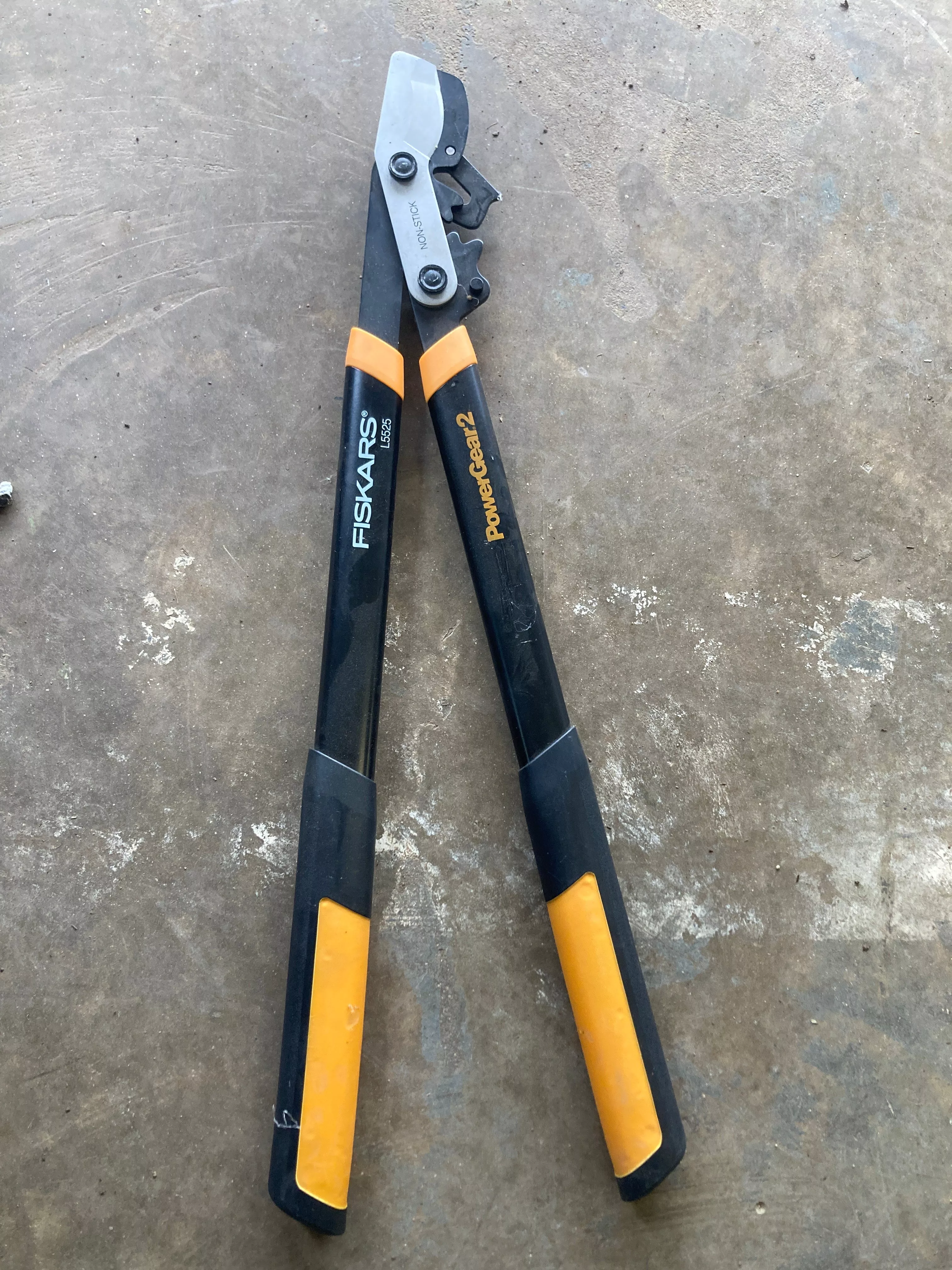 Fiskars Powergear2 Lopper 25"