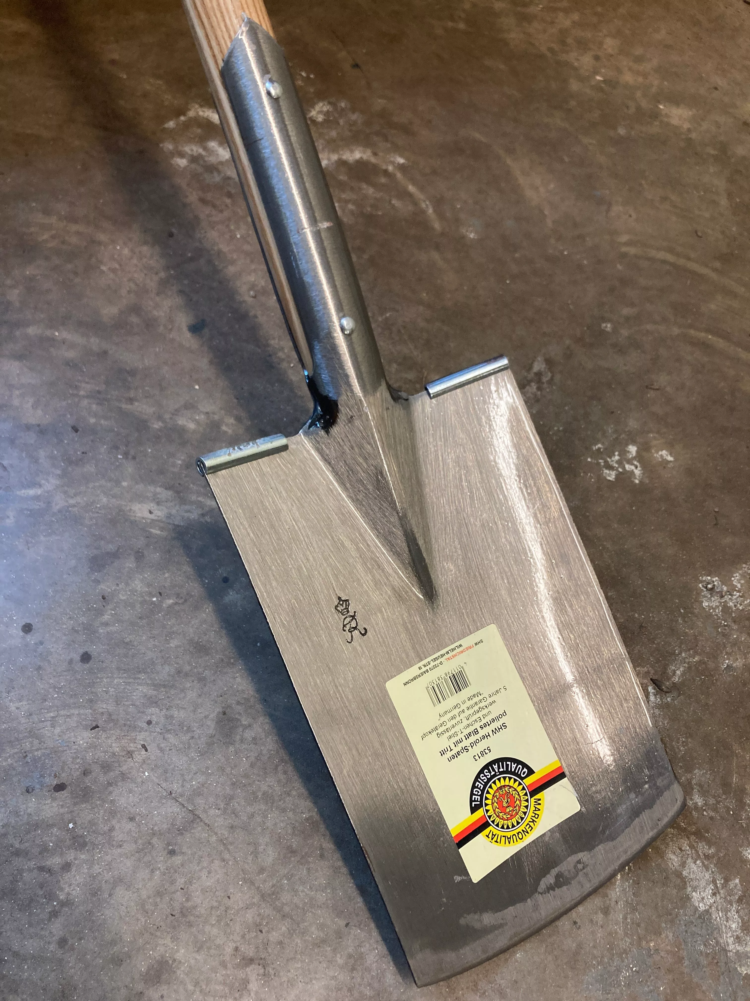 German Forged Digging Spade