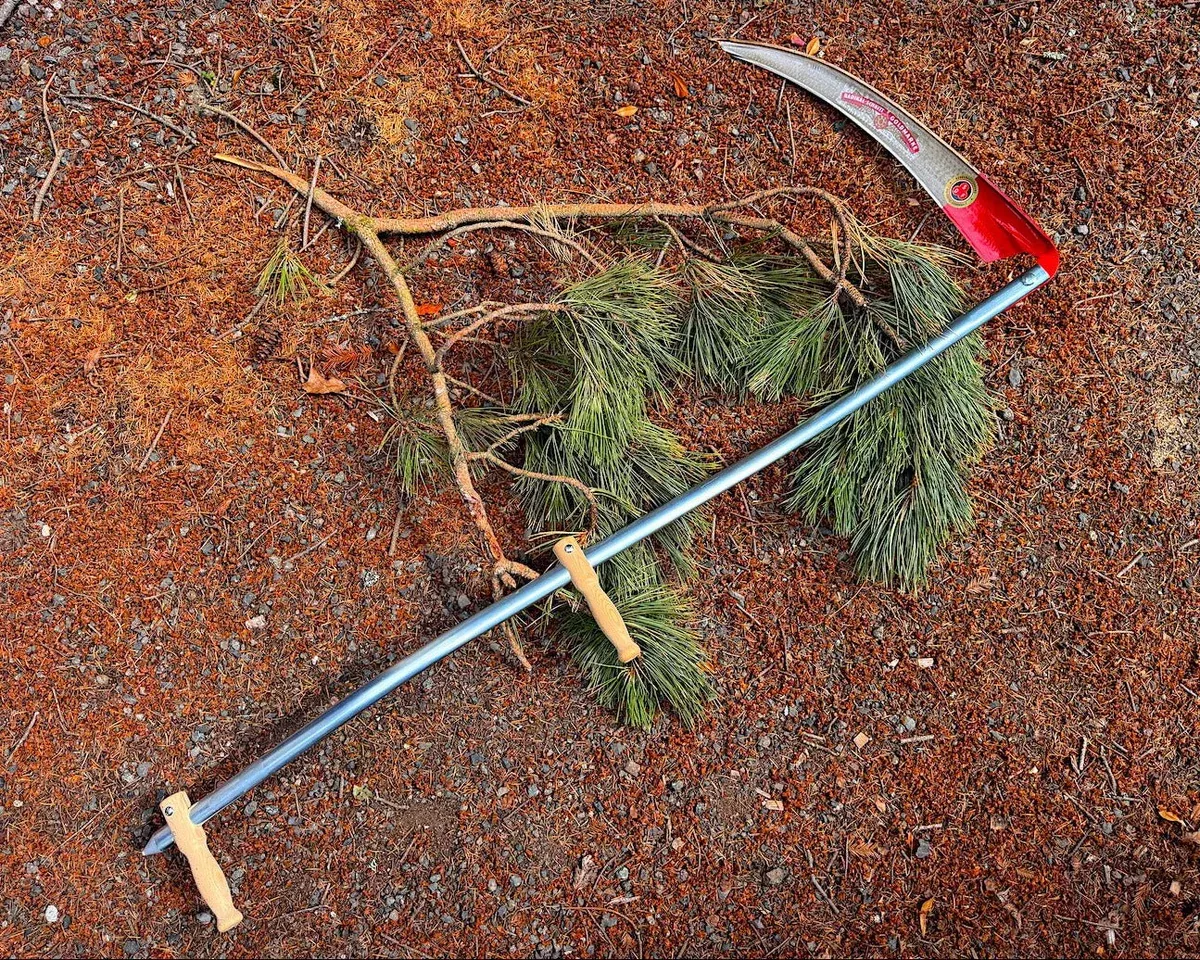 goldmarke-all-purpose-folding-scythe Goldmarke All Purpose Folding Scythe