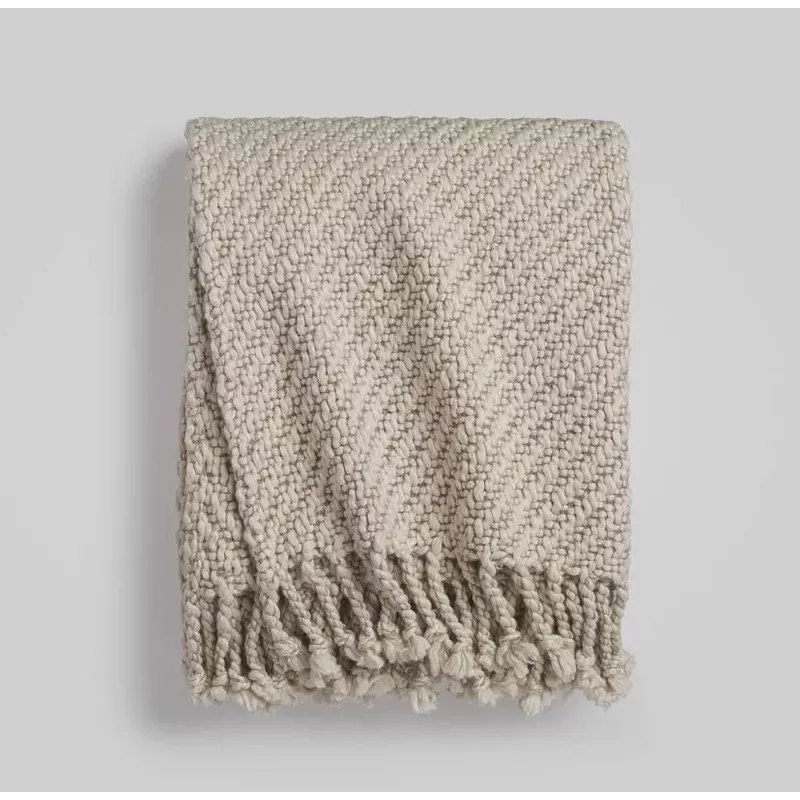 HANDLOOM CHUNKY KNIT THROW BLANKET