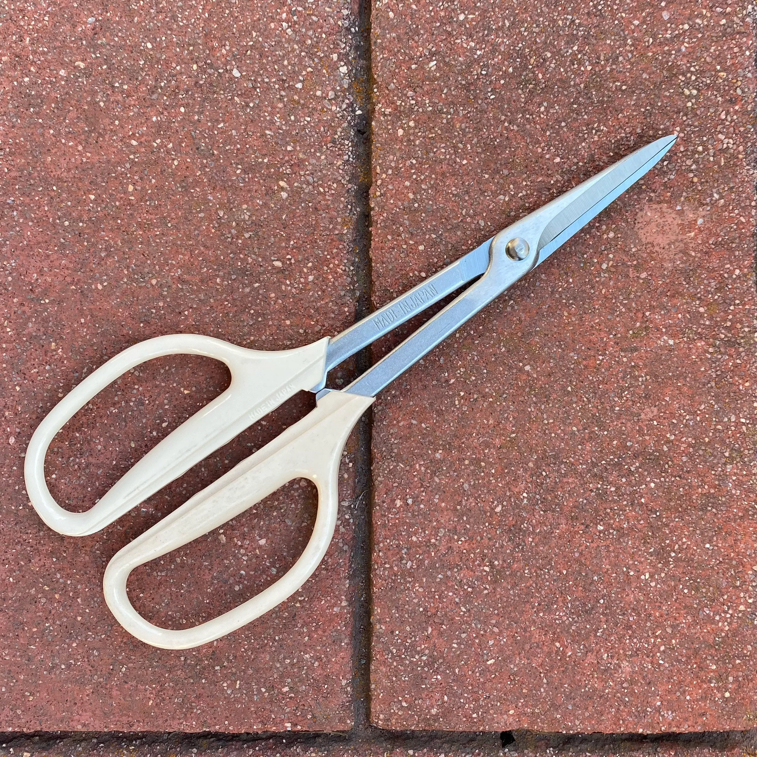kamaki-flower-shears Kamaki Flower Shears