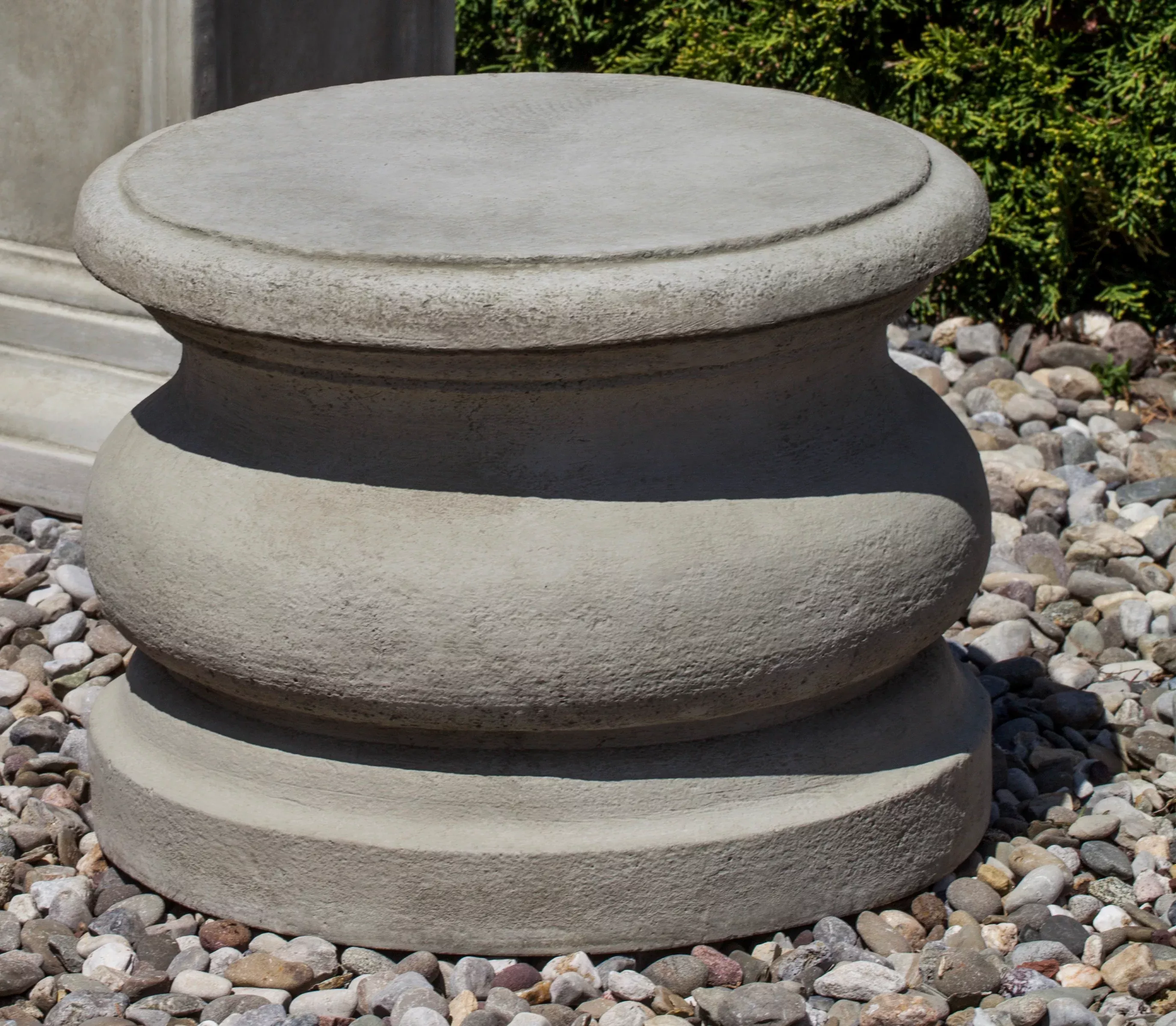 Low Round Plain Pedestal by Campania International