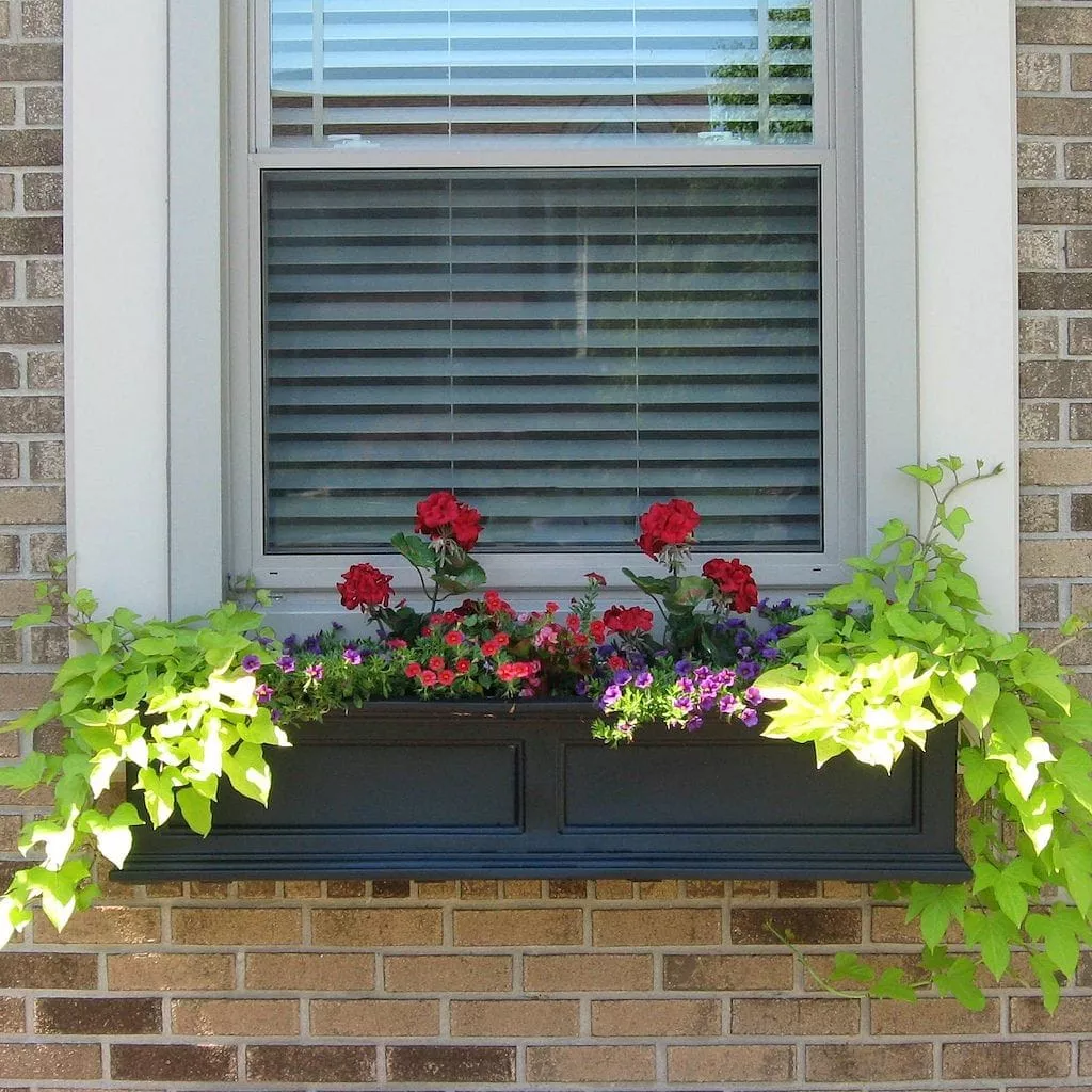 mayne-fairfield-4ft-window-box Mayne Fairfield 4ft Window Box