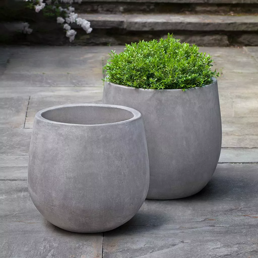 Montrose Planter - Charcoal