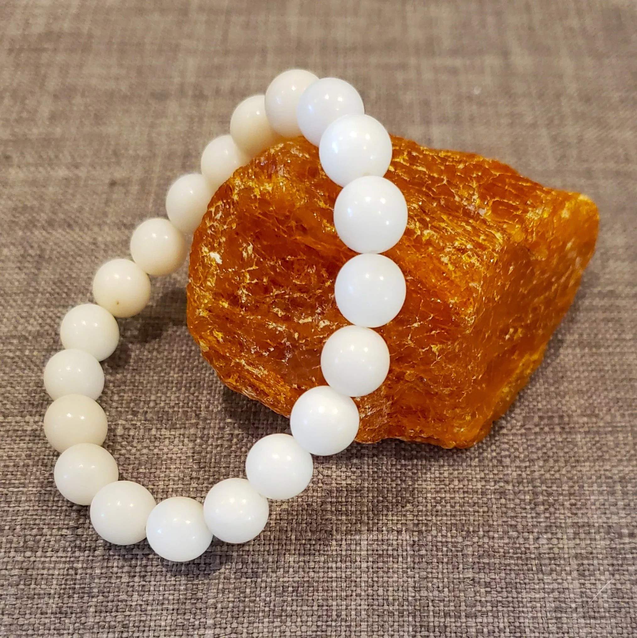 Palm Ivory Pearl Bracelet