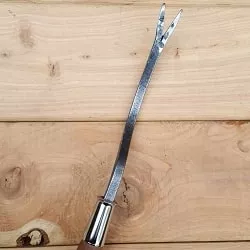 Red Pig Garden Tools Leverage Weeder