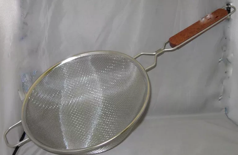 S.S. DOUBLE MESH STRAINER, 10"