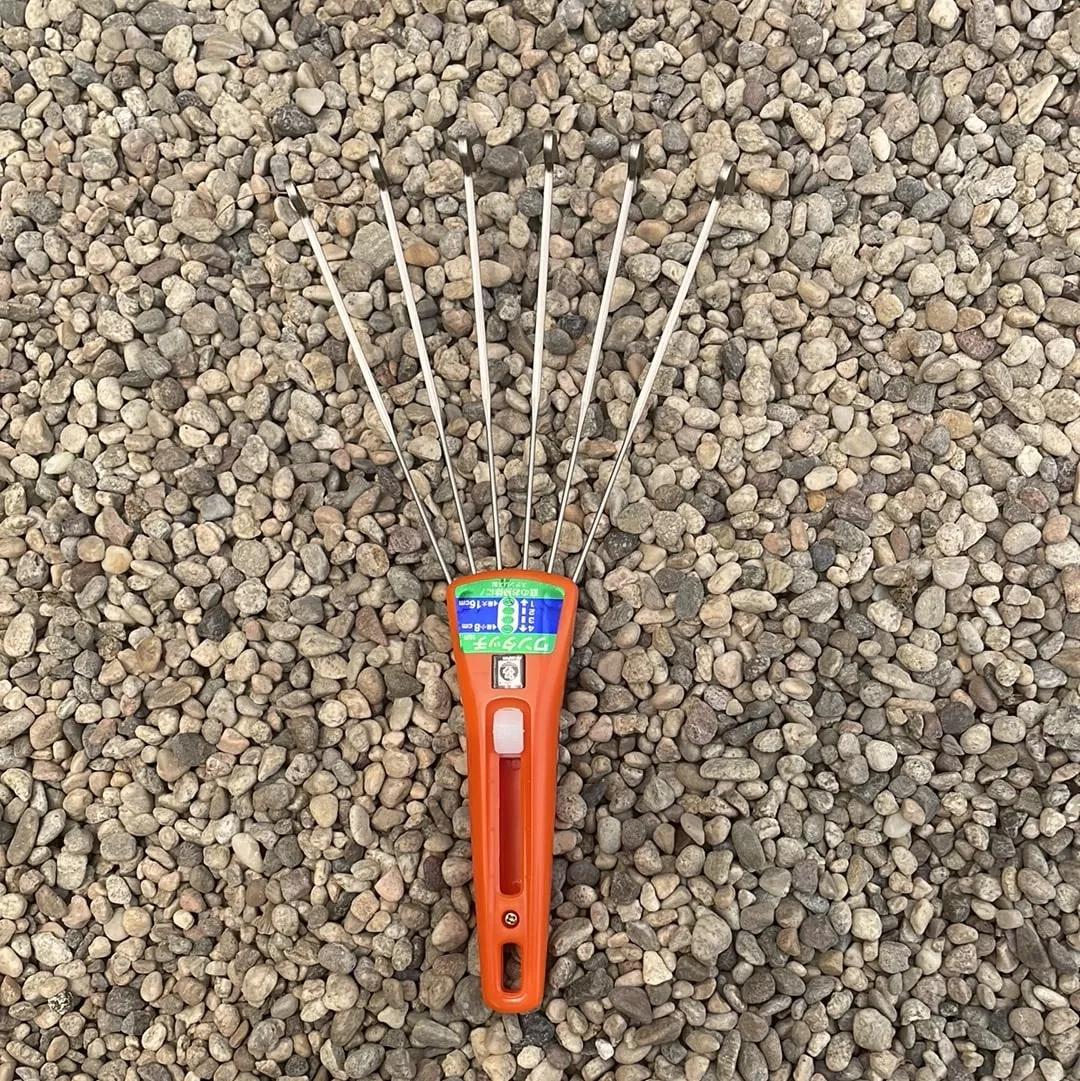 saboten-extendable-rake Saboten Extendable Rake
