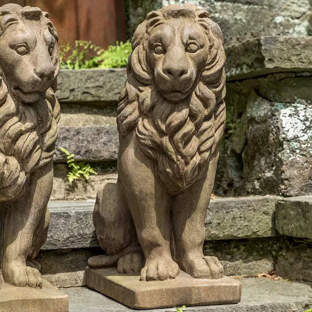 Sentry Lion - Right By Campania International