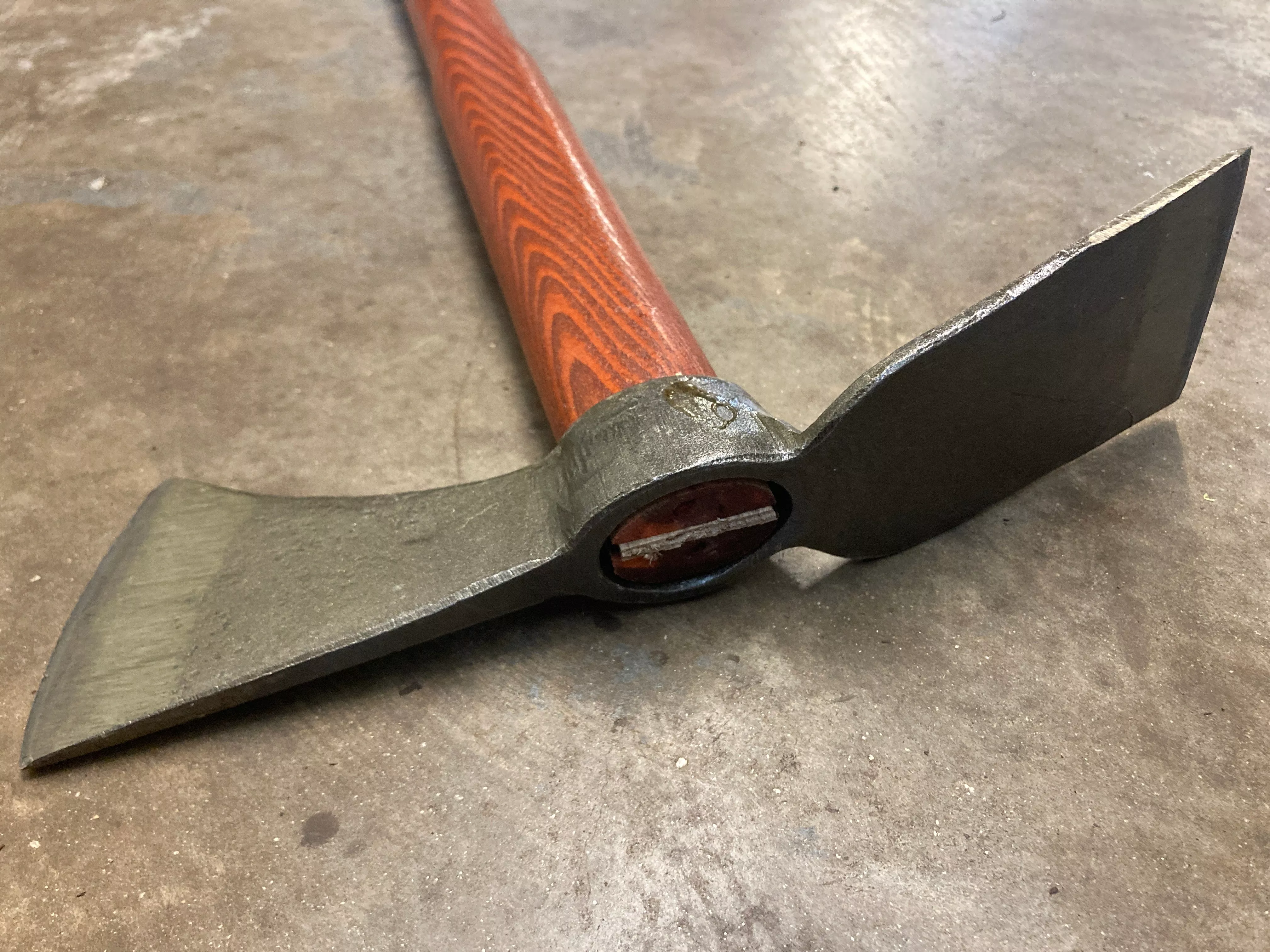 SHW Long Handle Chopper / Root Cutter