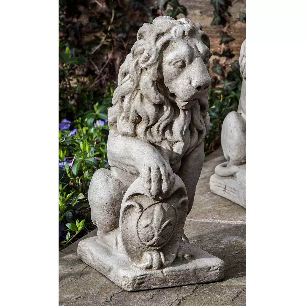 small-classic-lion-left-by-campania-international Small Classic Lion - Left By Campania International