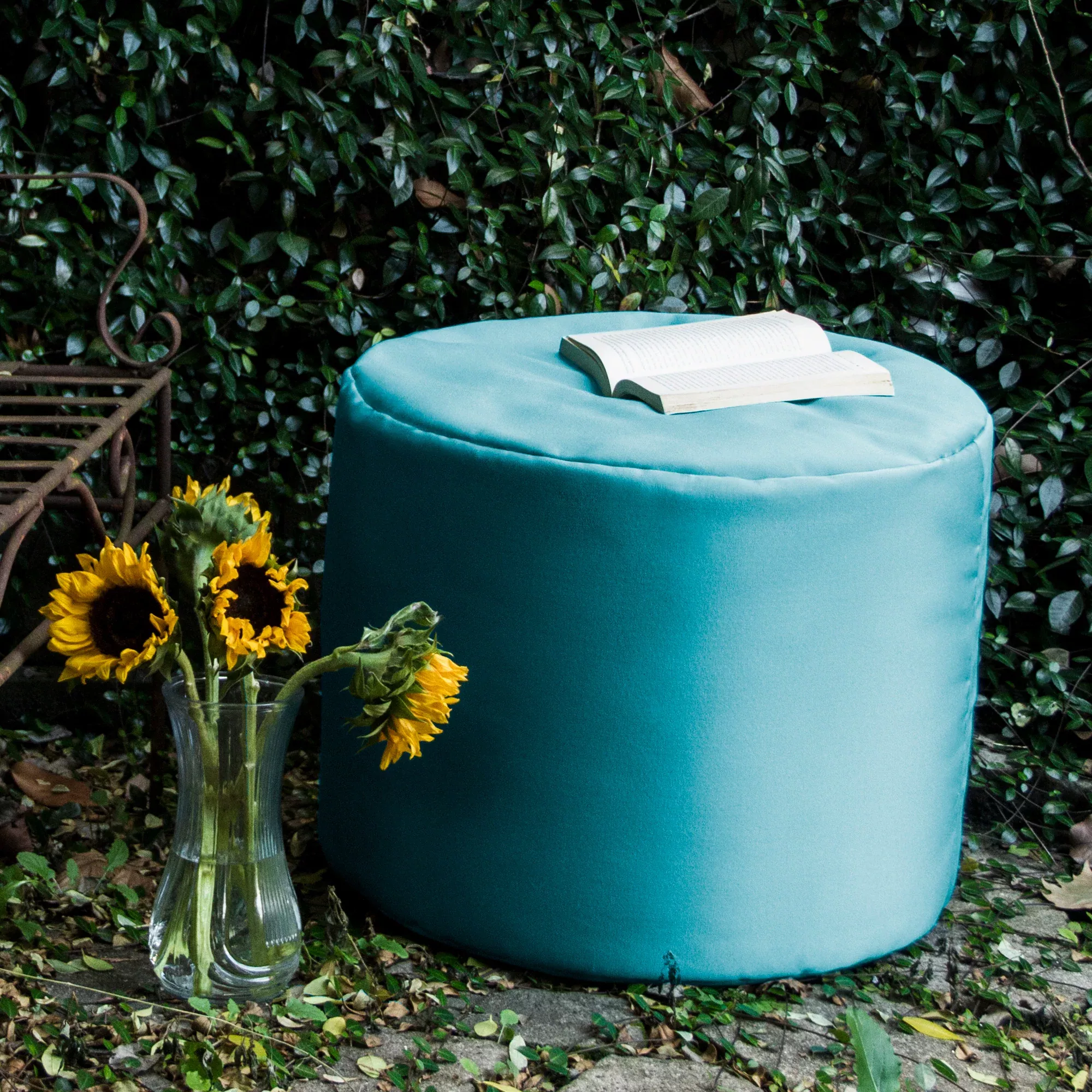 spring-outdoor-bean-bag-pouf Spring Outdoor Bean Bag Pouf