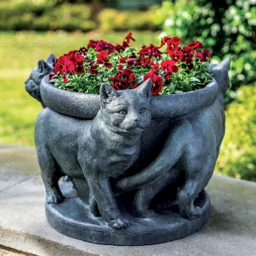 three-cats-outdoor-cat-planter Three Cats Outdoor Cat Planter