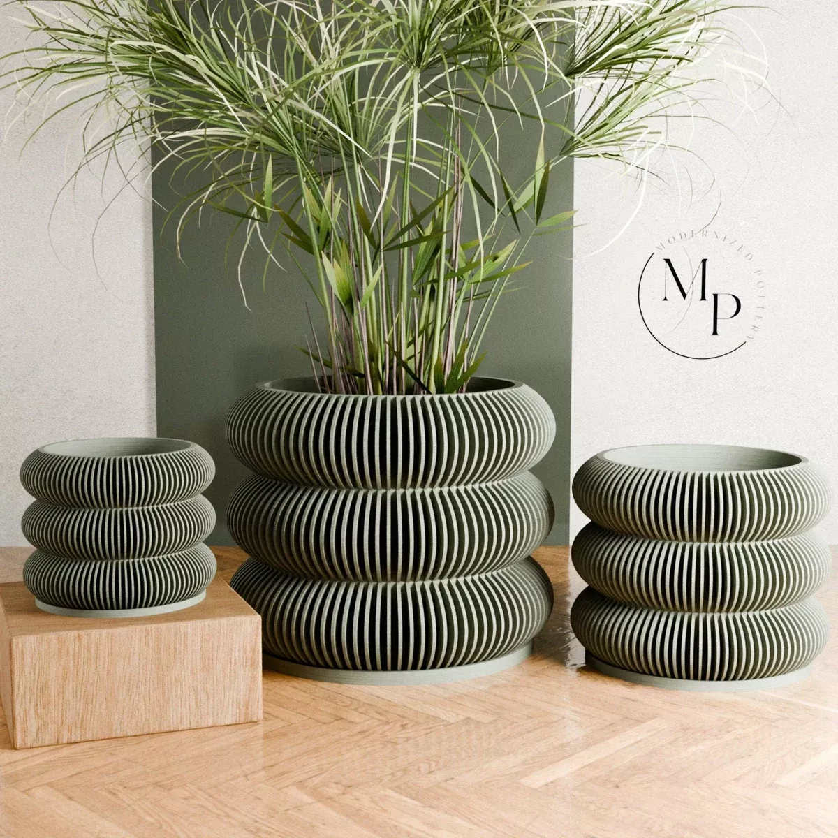 triple-bubbles-planter-green-8 Triple BUBBLES Planter: Green / 8"